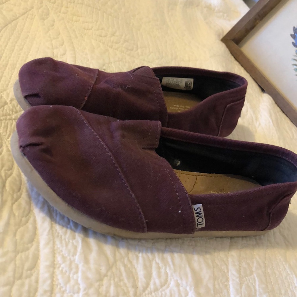Toms shoes